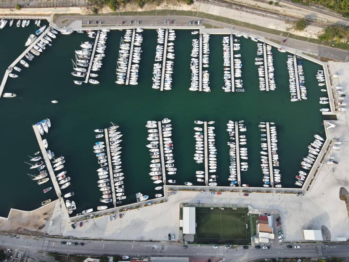 Nautica Free Parking Leilighet Šibenik Eksteriør bilde